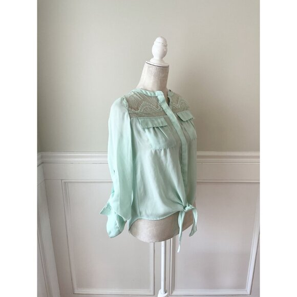 Candies Seafoam Green Lace Yoke Blouse With Tab Sleeves & Tie Waist - Picture 2 of 4